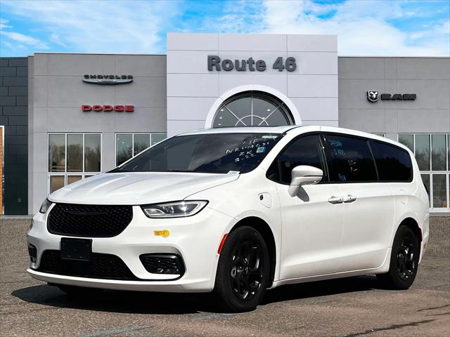 2022 Chrysler Pacifica Hybrid Limited