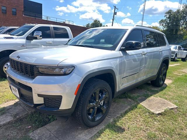 2025 Jeep Grand Cherokee GRAND CHEROKEE L ALTITUDE X 4X4