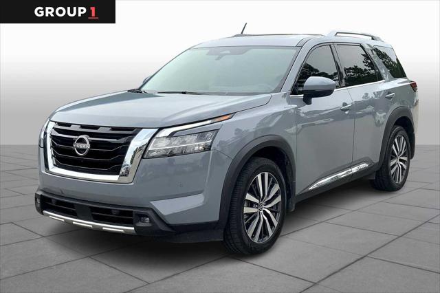 2022 Nissan Pathfinder Platinum 4WD