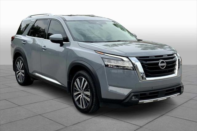 2022 Nissan Pathfinder Platinum 4WD