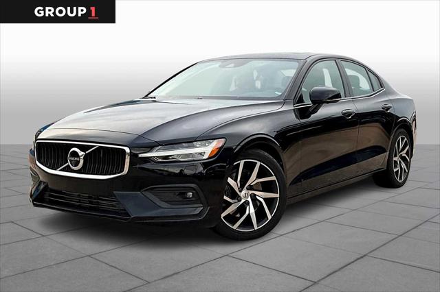 2020 Volvo S60 T5 Momentum