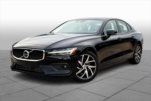 2020 Volvo S60 T5 Momentum