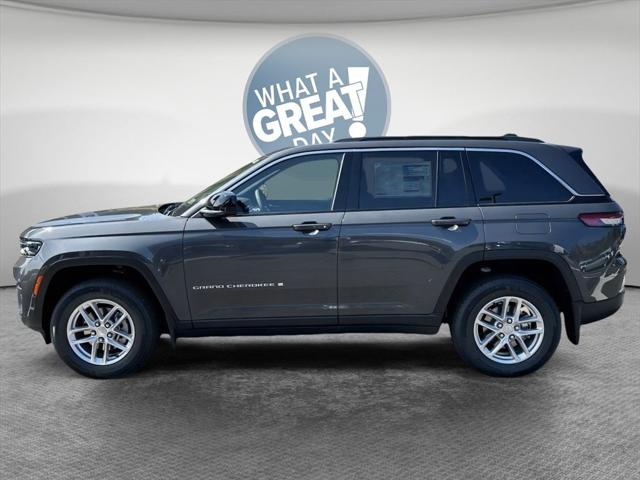 2025 Jeep Grand Cherokee GRAND CHEROKEE LAREDO X 4X4 2025 Jeep Grand Cherokee GRAND CHEROKEE LAREDO X 4X4