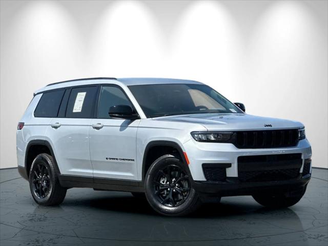 2024 Jeep Grand Cherokee L Altitude 4x4