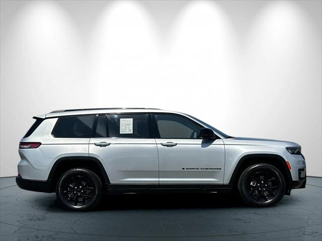 2024 Jeep Grand Cherokee L Altitude 4x4