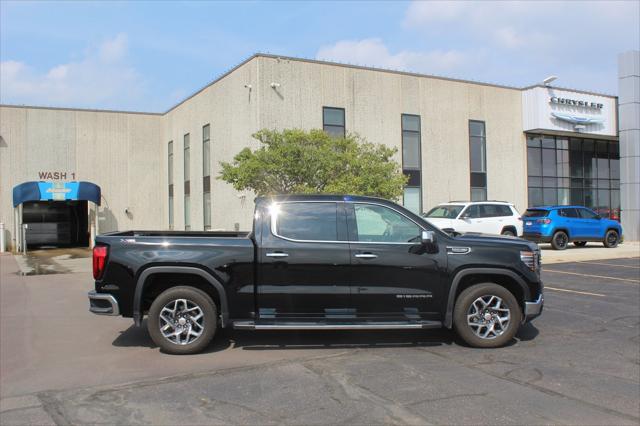 2024 GMC Sierra 1500 4WD Crew Cab Short Box SLT