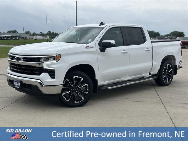2022 Chevrolet Silverado 1500 4WD Crew Cab Standard Bed LT