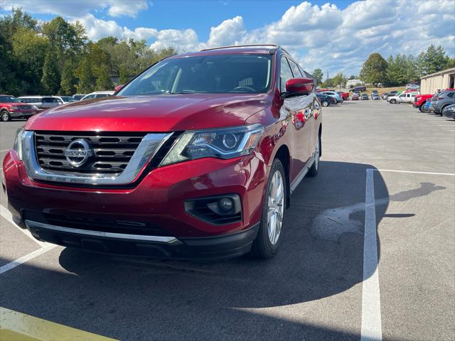 2018 Nissan Pathfinder SL