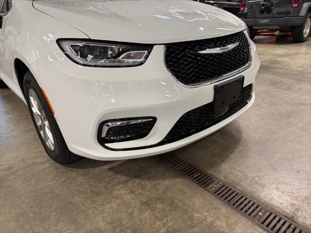 2026 Chrysler Pacifica PACIFICA SELECT AWD 2026 Chrysler Pacifica PACIFICA SELECT AWD