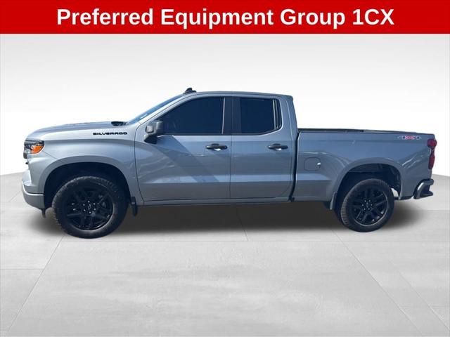 2024 Chevrolet Silverado 1500 4WD Double Cab Standard Bed Custom