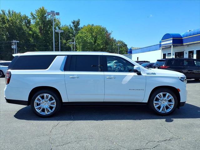 2022 Chevrolet Suburban 4WD High Country