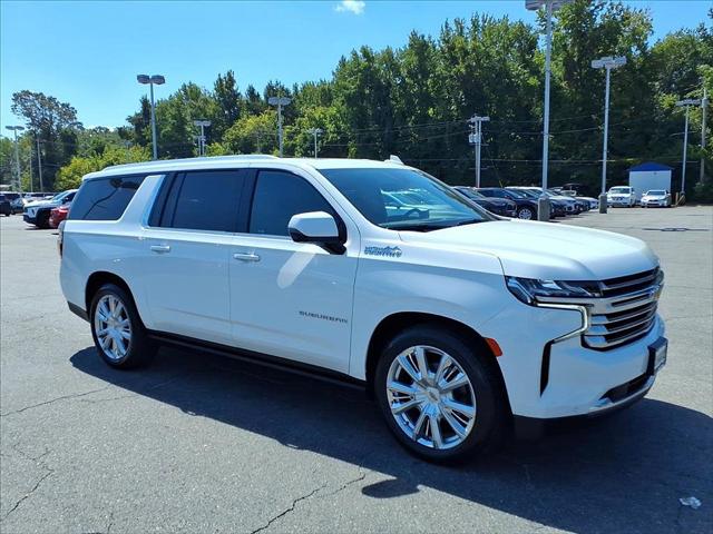 2022 Chevrolet Suburban 4WD High Country