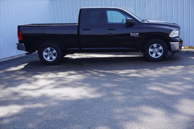 2024 RAM 1500 Classic SLT Quad Cab 4x4 64 Box