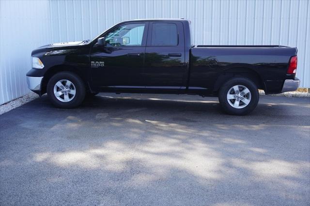 2024 RAM 1500 Classic SLT Quad Cab 4x4 64 Box