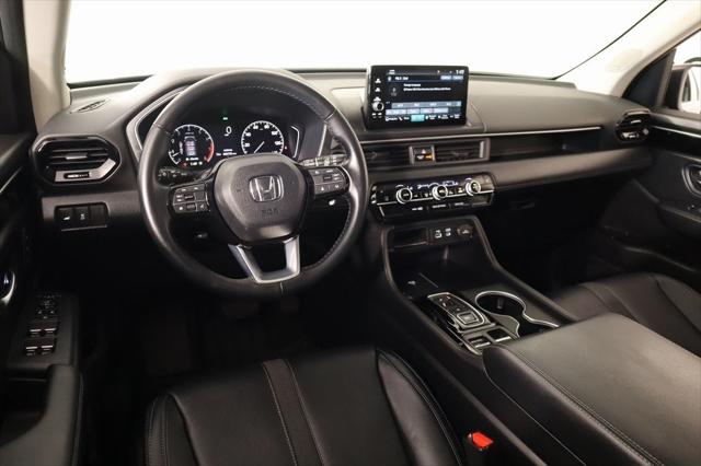 2023 Honda Pilot 2WD Touring