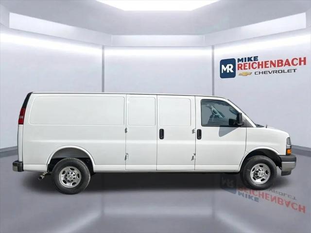 2025 Chevrolet Express Cargo Van RWD 3500 Extended Wheelbase WT