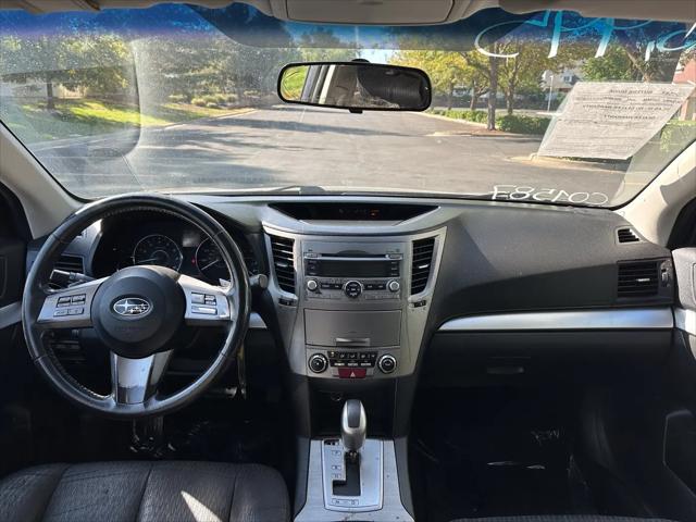 2011 Subaru Outback 2.5i Premium