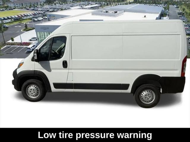 2026 Ram ProMaster 2500 Cargo Van Tradesman High Roof 136" WB w/Pass Seat