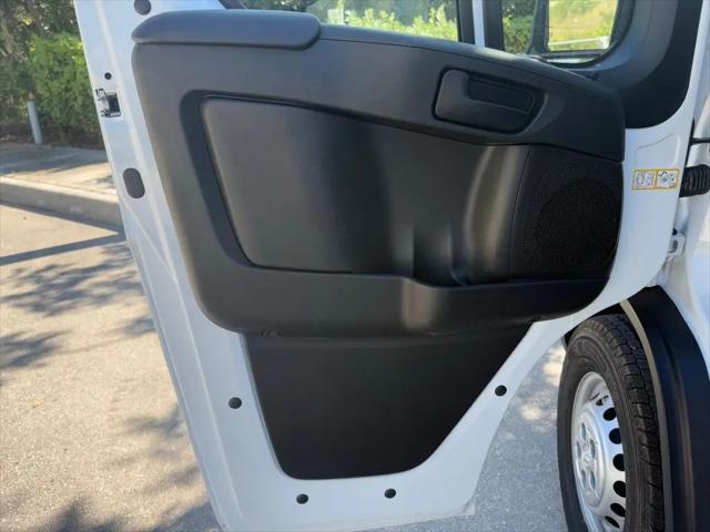 2026 Ram ProMaster 2500 Cargo Van Tradesman High Roof 136" WB w/Pass Seat