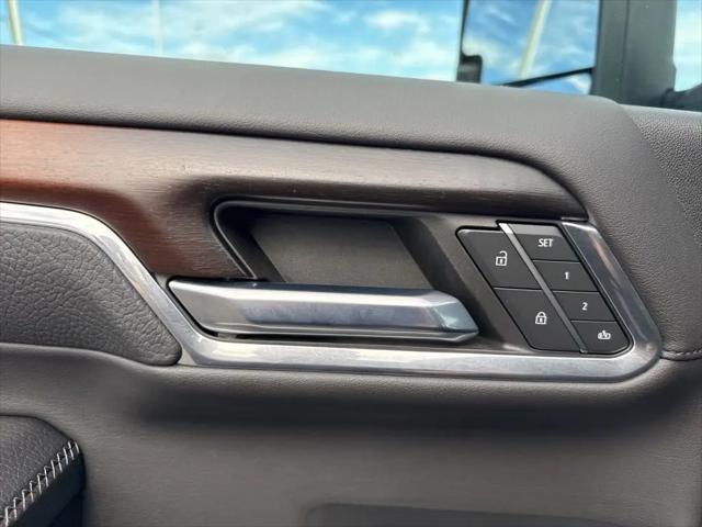 2024 GMC Sierra 3500HD Denali