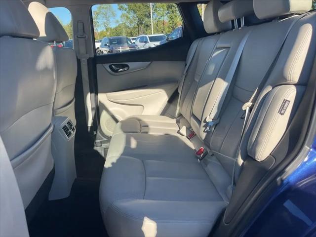 2020 Nissan Rogue Sport SL FWD Xtronic CVT