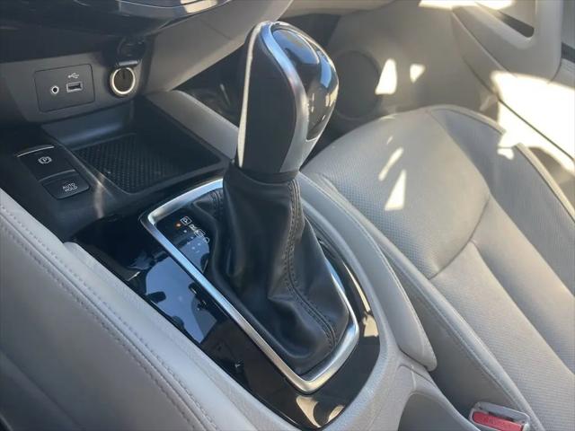 2020 Nissan Rogue Sport SL FWD Xtronic CVT