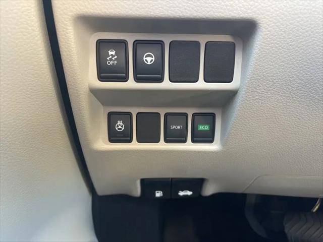 2020 Nissan Rogue Sport SL FWD Xtronic CVT