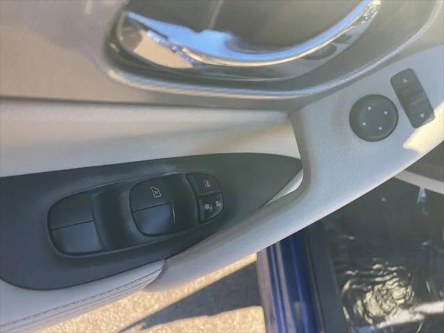 2020 Nissan Rogue Sport SL FWD Xtronic CVT