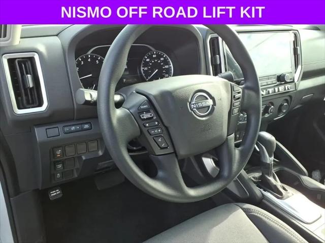 2025 Nissan Frontier Crew Cab SV 4x2