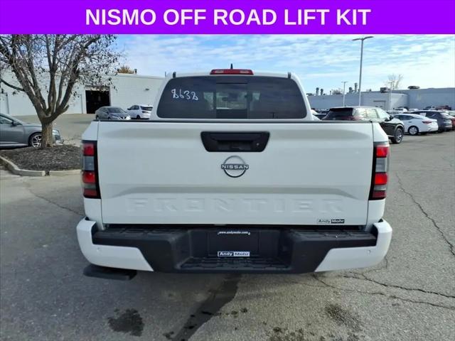2025 Nissan Frontier Crew Cab SV 4x2