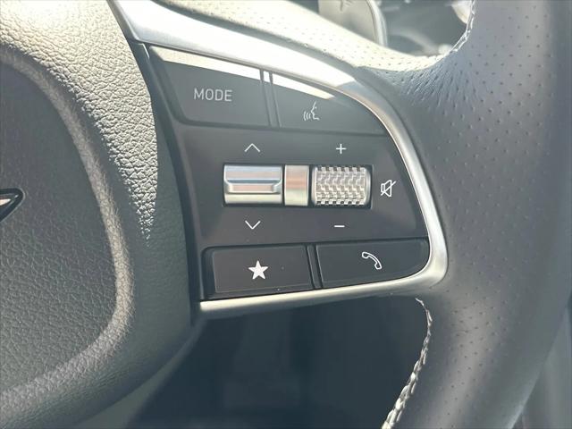 2026 Genesis G70 2.5T RWD Prestige