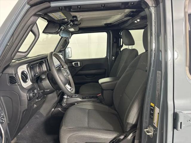2024 Jeep Wrangler 4-Door Sahara