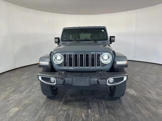 2024 Jeep Wrangler 4-Door Sahara