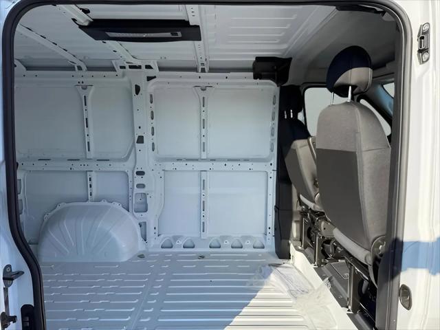 2025 Ram ProMaster Cargo Van Tradesman Low Roof 118" WB w/Pass Seat
