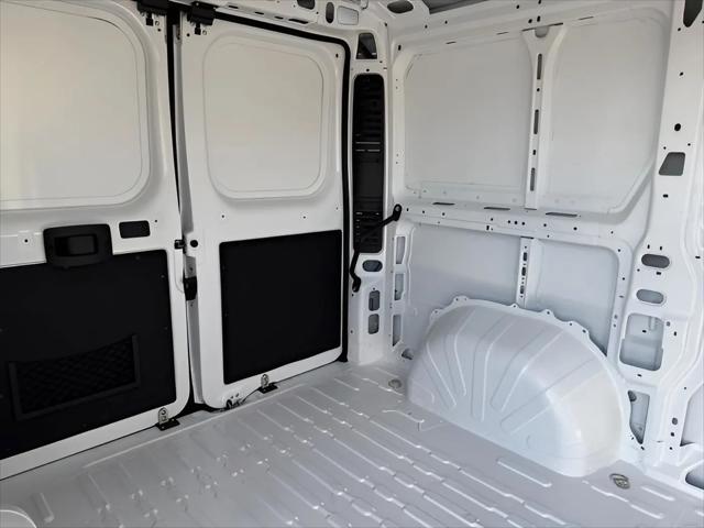 2025 Ram ProMaster Cargo Van Tradesman Low Roof 118" WB w/Pass Seat