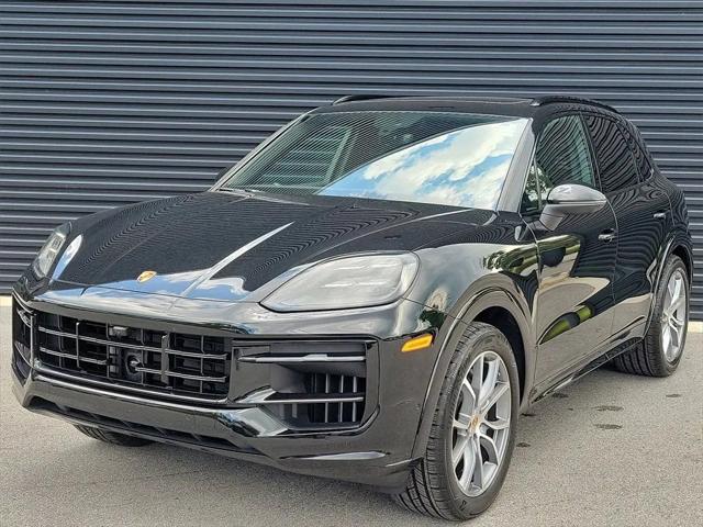 2025 Porsche Cayenne Standard for sale in Clearwater, FL