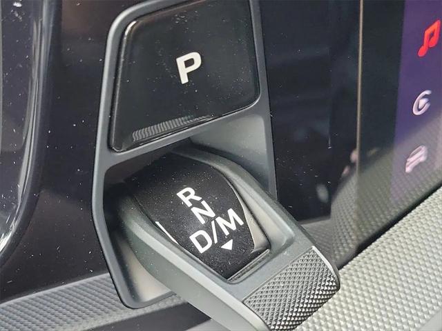 2025 Porsche Cayenne Standard