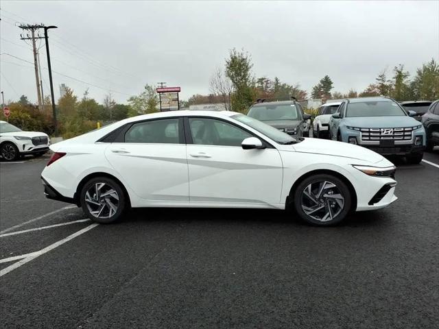 2025 Hyundai Elantra Limited