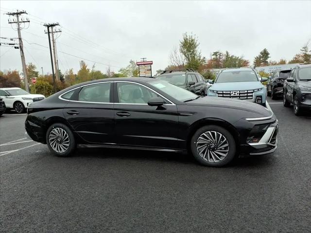 2025 Hyundai Sonata Hybrid Limited