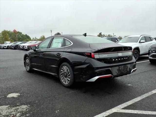 2025 Hyundai Sonata Hybrid Limited