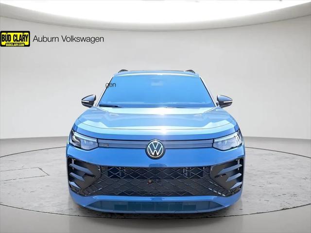 2025 Volkswagen Tiguan 2.0T SE R-Line Black