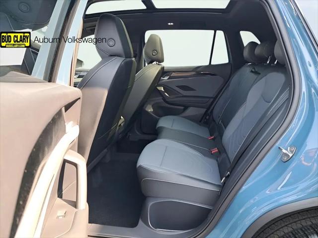 2025 Volkswagen Tiguan 2.0T SE R-Line Black