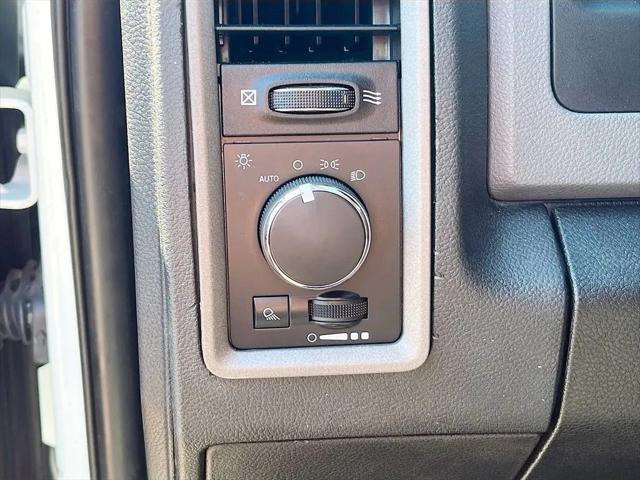 2023 Ram 1500 Classic Tradesman Crew Cab 4x4 5'7" Box