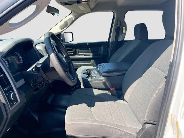 2023 Ram 1500 Classic Tradesman Crew Cab 4x4 5'7" Box
