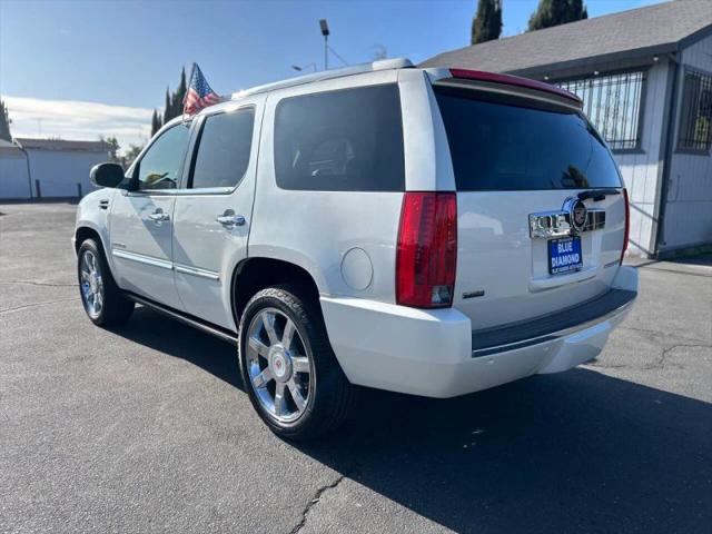 2012 Cadillac Escalade Luxury