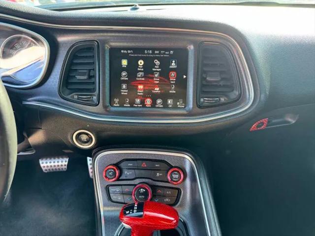 2016 Dodge Challenger SXT Plus