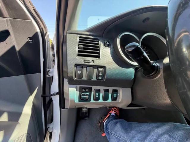 2009 Toyota Tacoma Base V6