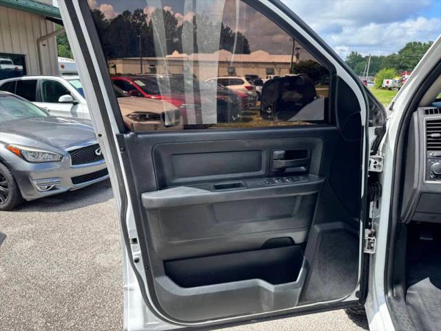 2018 Ram 1500 Tradesman Crew Cab 4x2 5'7" Box