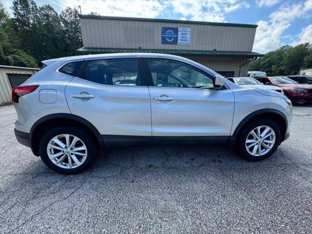 2017 Nissan Rogue Sport S