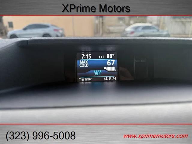 2012 Toyota Sienna XLE V6 8 Passenger